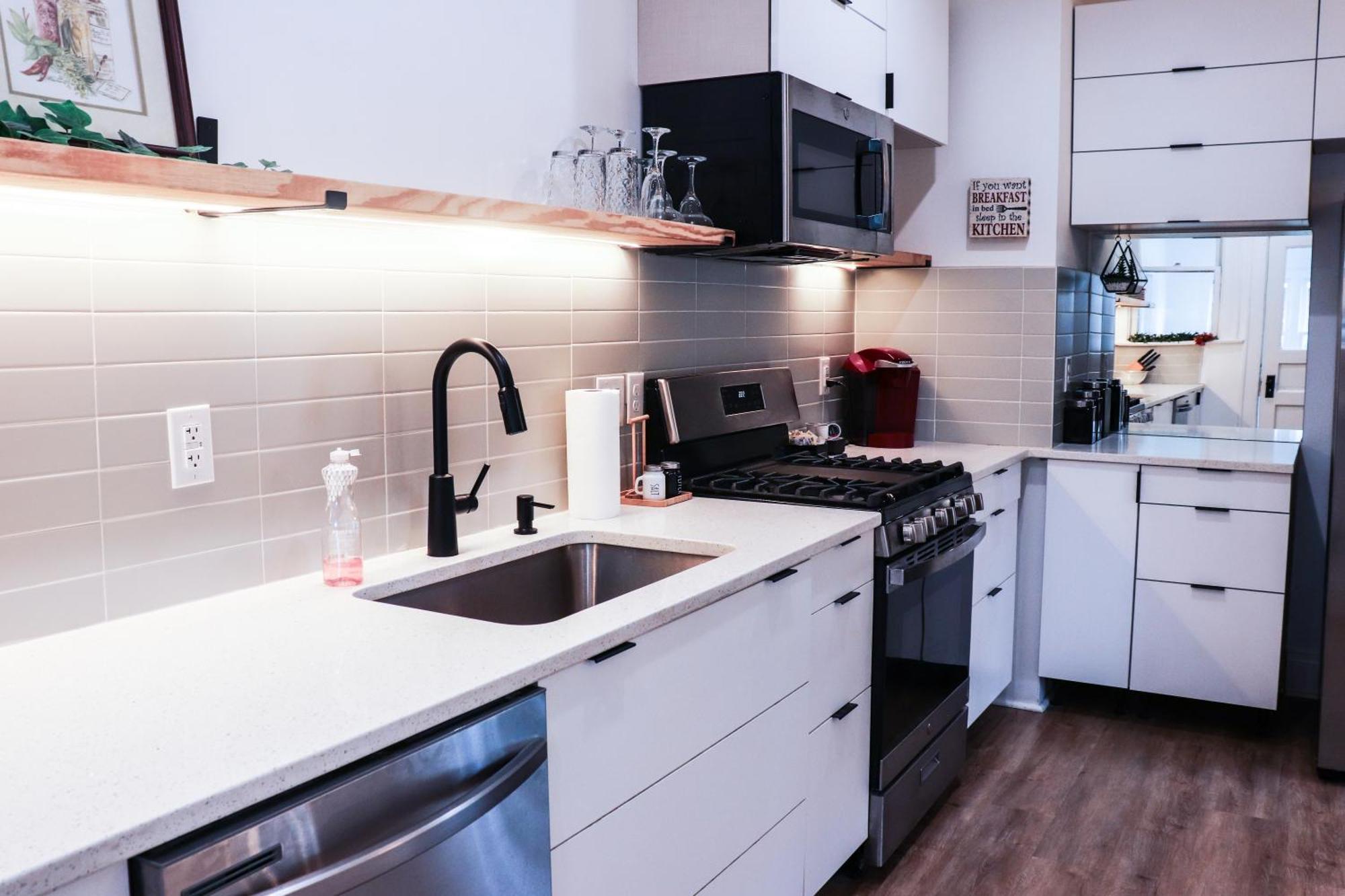 Апартаменты Downtown Retreat - 2Br Oasis Колумбус Экстерьер фото