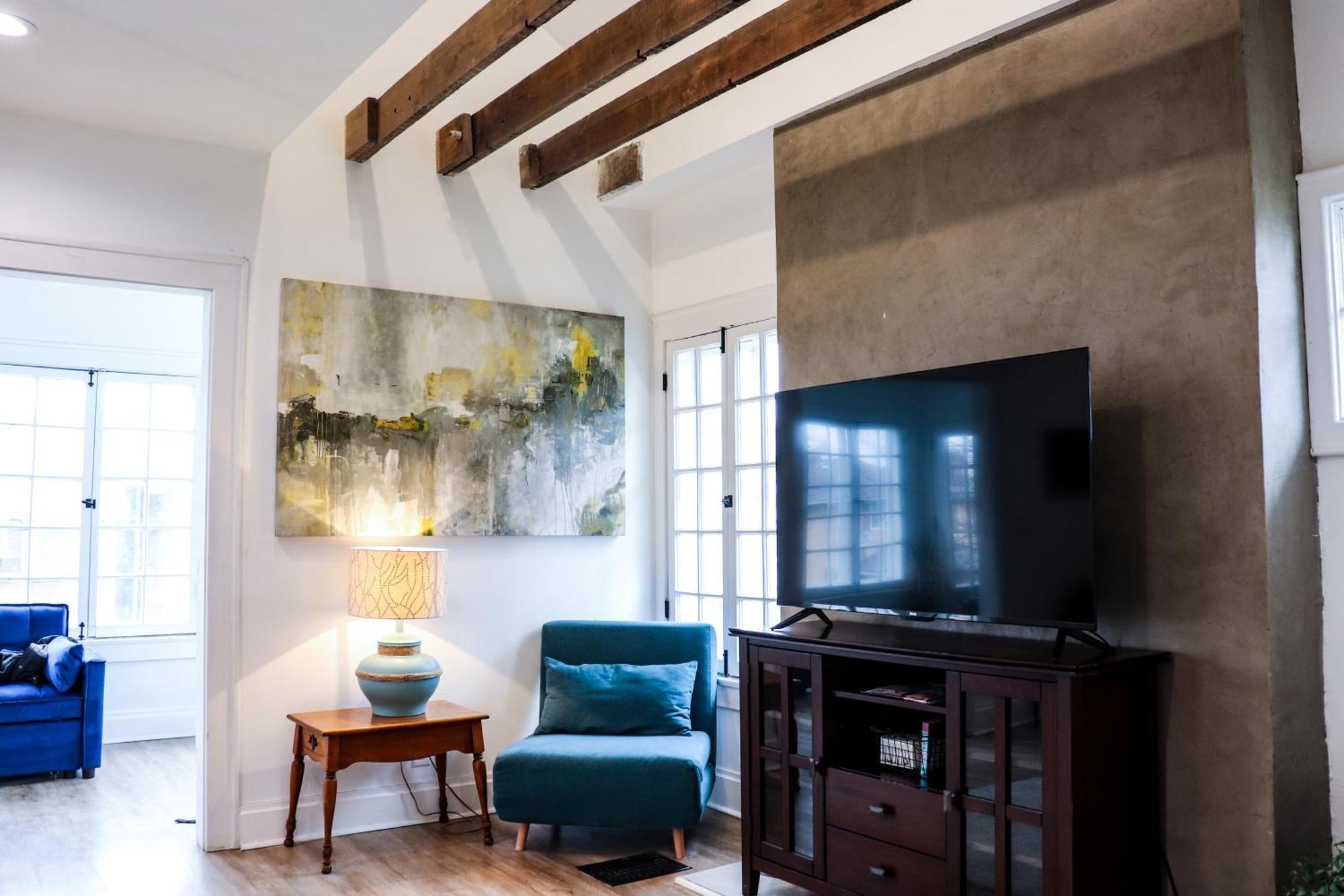 Апартаменты Downtown Retreat - 2Br Oasis Колумбус Экстерьер фото
