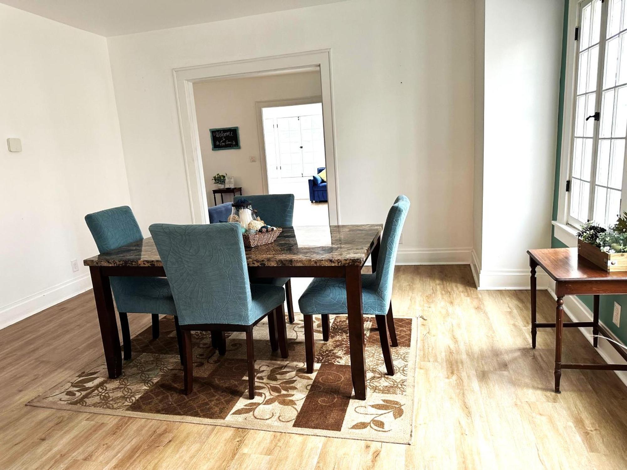 Апартаменты Downtown Retreat - 2Br Oasis Колумбус Экстерьер фото